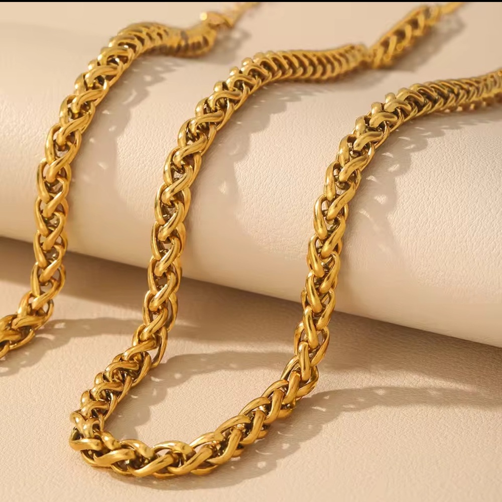 18k Gold plated stainless steel Chain Necklace